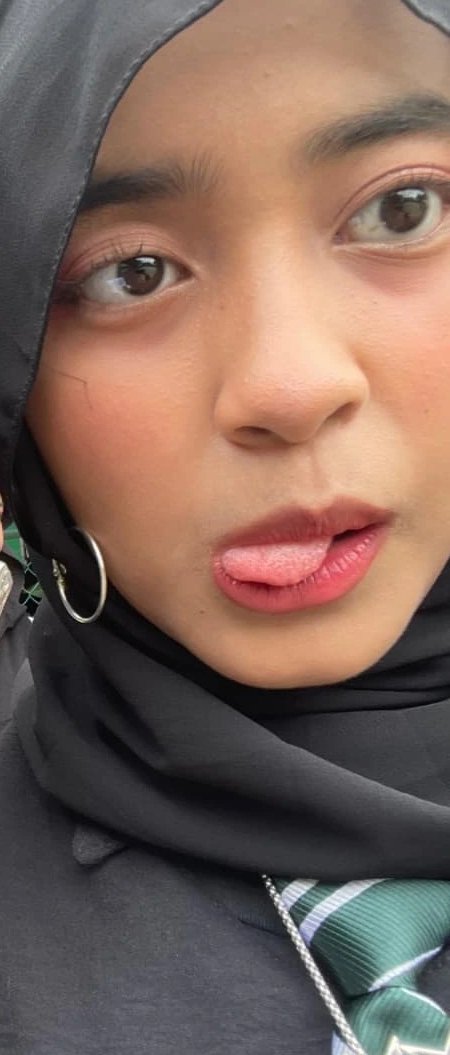 fansss4455's tweet photo. buat ni cewek kalo kata gw jangan terlalu di hijab hijabin anjing,lu itu cuman lonte amatiran gw,lu juga gw ewe nangis nangis kesakitan kan lu https://t.co/BT5Cd0IWE6