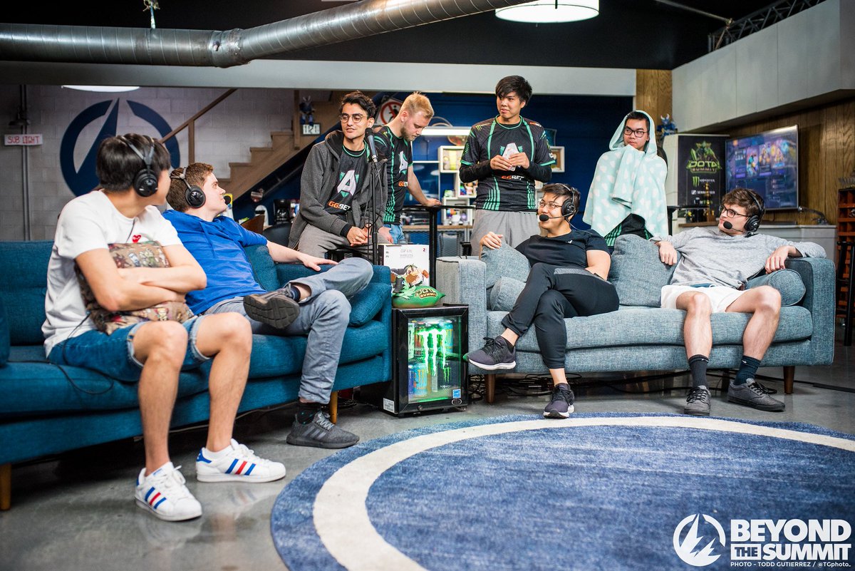 rdygg_dota2's tweet photo. Dota 2 players only want ONE thing https://t.co/paKDoTh01j