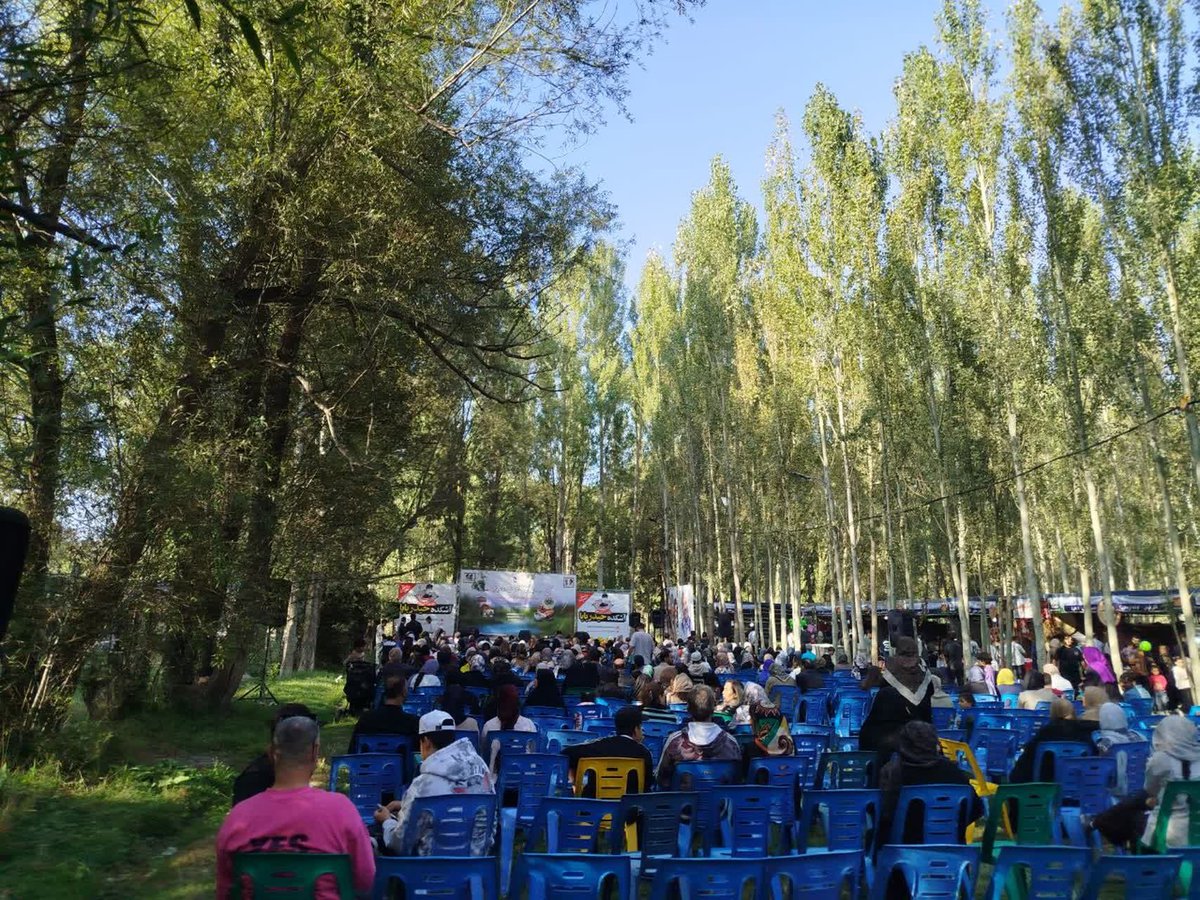 Lord_zad344's tweet photo. هر شهر وقتی طعم خودش را معرفی می‌کند، بخشی از تنوع زیبای ایران را نشان می‌دهد.
#جشنواره_آش_نیر #آبشهر_ایران https://t.co/e2zg3BYYrw