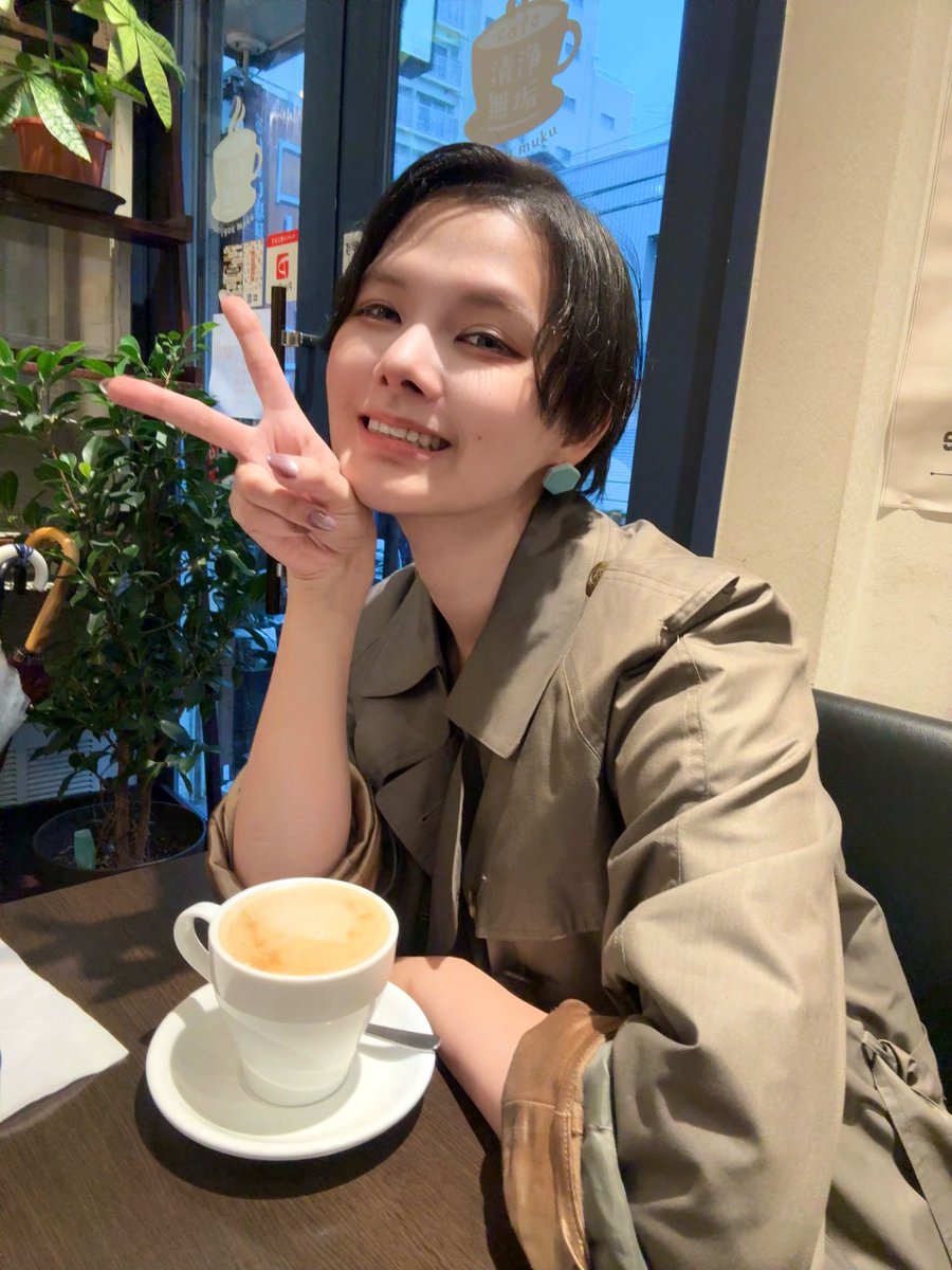 shikano_tsuno_'s tweet photo. ひとやすみ☕️ https://t.co/25QjNBWLWI