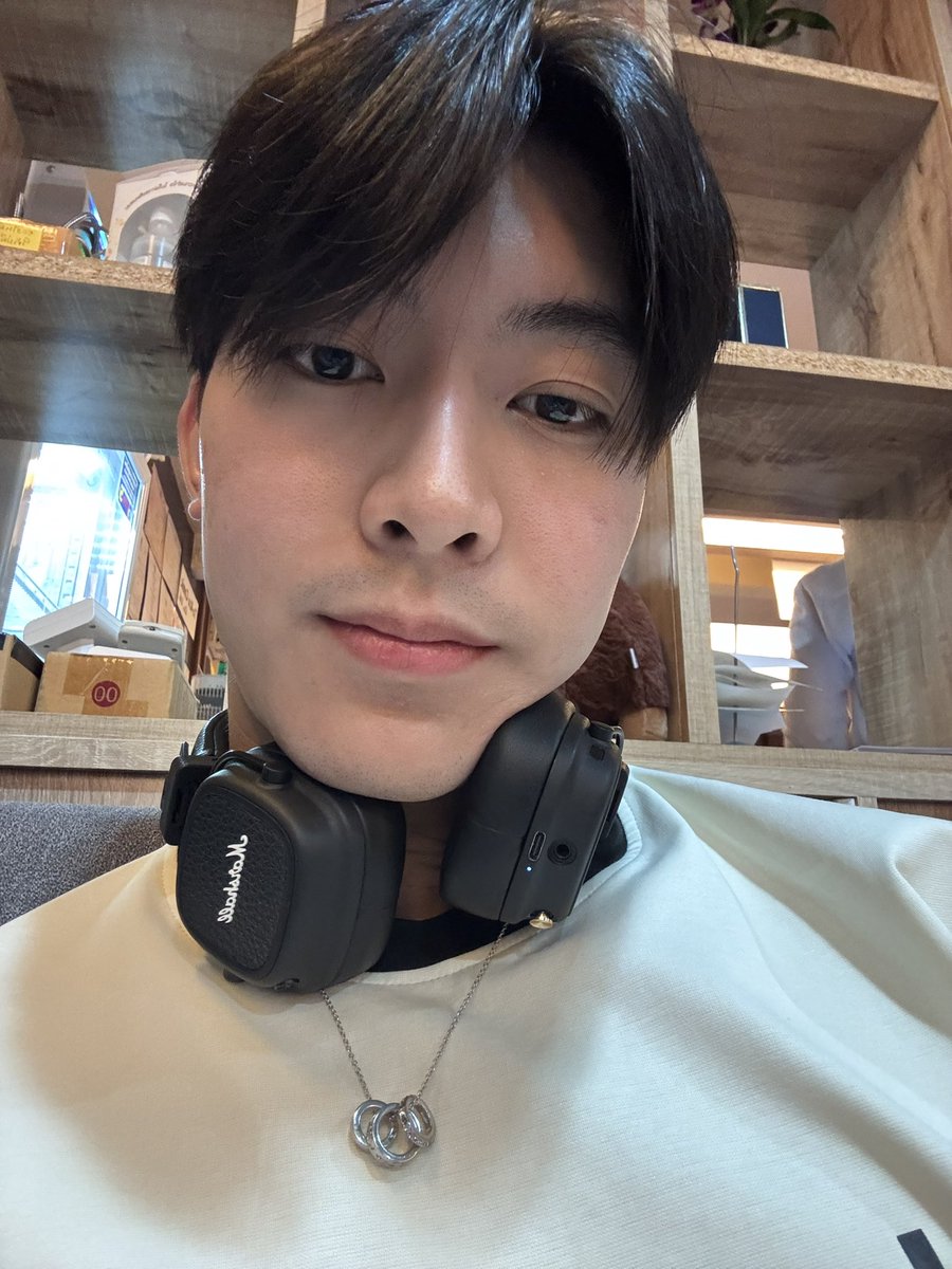 Kanompiiee's tweet photo. เเจ้มเเละหนวดจิ๋ว https://t.co/JuwGy0TSDD