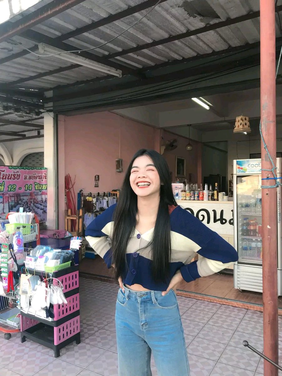 Nithi355805's tweet photo. น้อง มิ้น คนสวย ทำไมหนูน่าย็ดขนาดนี้💦
เห็นน้องทุกวันโครตอยากเย็ดน้องเลย💦😋 https://t.co/dgIeHlA625