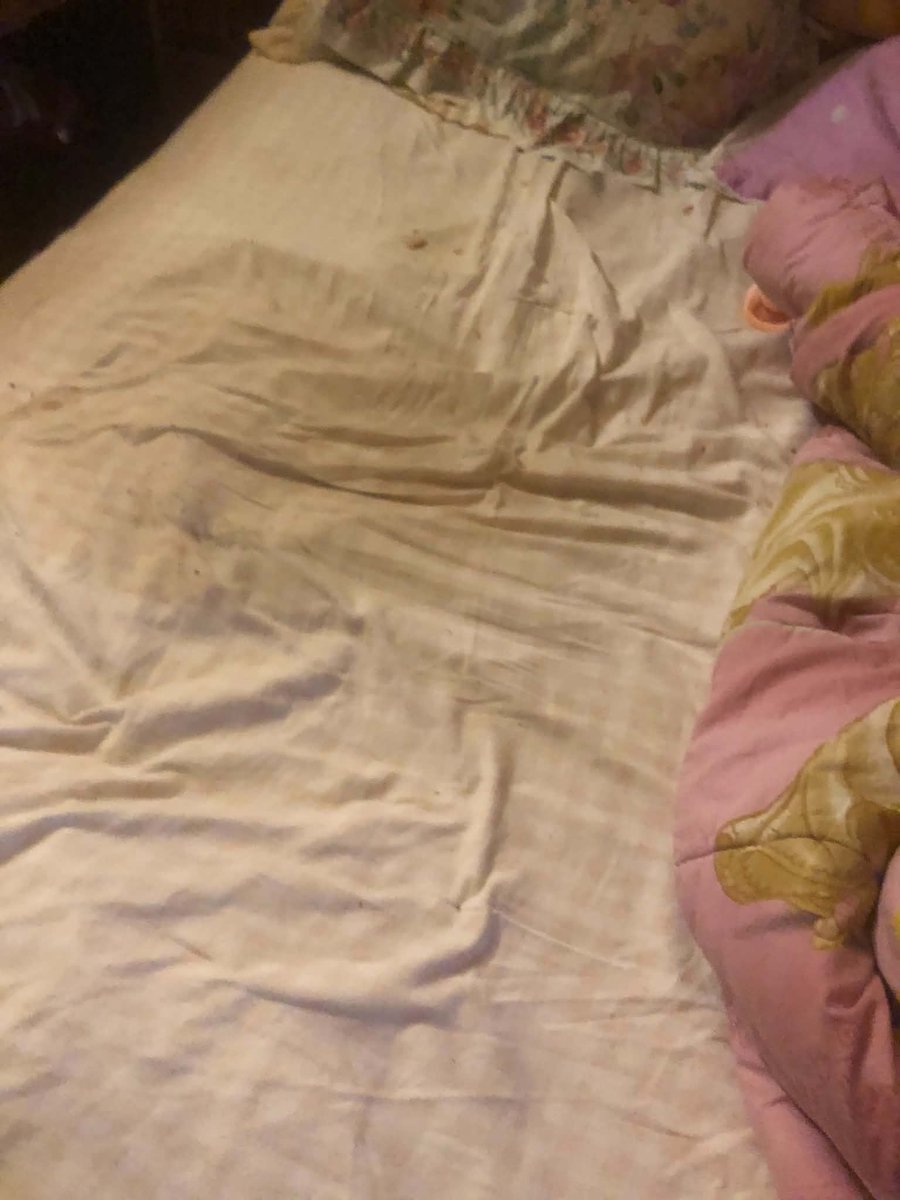 Babysissy8's tweet photo. I wet the bed - J'ai mouillé lit
#adultbaby #abdl #diaperbaby #exposure #reblog #reblogue https://t.co/YtwmGUUXc6