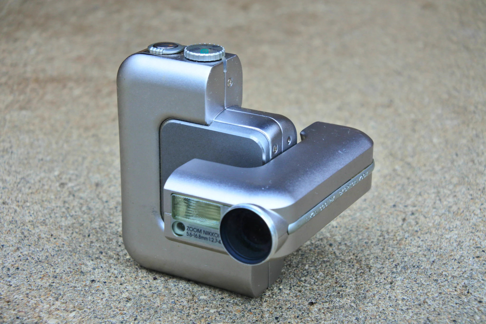 動作OK 希少 自撮り Nikon coolpix SQ たまき聖（たまきさとし） on X: 