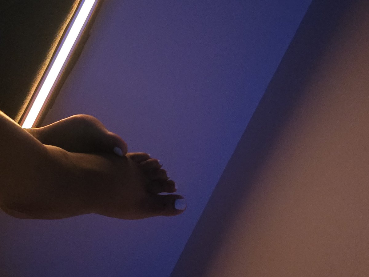 SoleilVixen's tweet photo. Just a little taste 😘 I’ve got plenty more where that came from. I do personalized pics and videos too, so if there’s something specific you want to see, just ask… I might just make your wish come true 👀💋 https://t.co/b7XLSy1bxT