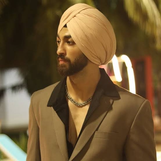 Rocketislive00's tweet photo. So #Playground S5 makers openly allowed cheating by maduja team of #Tejasswiprakash so that chaksh don't make it to finals 💔😡 SHAME ON U 
#ElvishYadav #ElvishArmy humare team mai hota toh pakka winner hota 💔 BEST PLAYER OF PG5 https://t.co/02HFiXePLQ