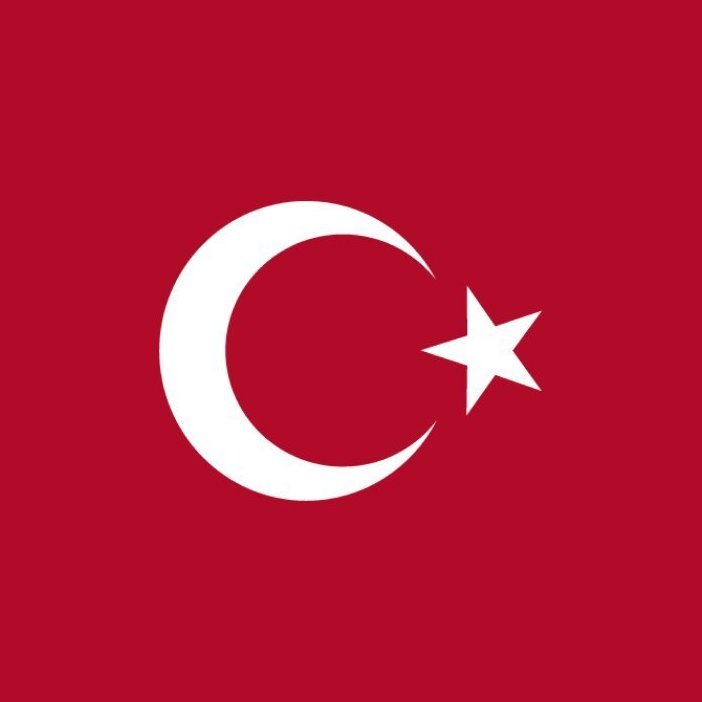 pusholder's tweet photo. Uganda ordusu komutanı Kainerugaba, ülkedeki tüm Türk vatandaşlarının derhal Uganda'dan ayrılmasını istedi.

Kainerugaba, daha önce de Türkiye'den 1 milyar dolar ve "Türkiye'nin en güzel kadınını" eş olarak istemişti. https://t.co/cGYsvcnvJD