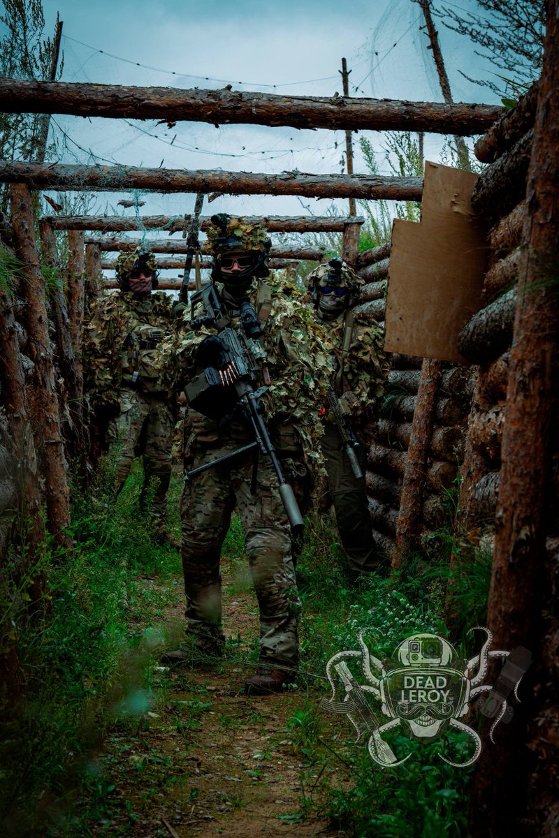 TheGreyPatriot_'s tweet photo. ๐ง๐พ๐ท๐บ Today's training of Minsk SOBR unit.
#Russia #Belarus #Belarusian #Today #SOBR #Police #Security #MVD #Tactical #Training #AK74 #Ghillie #Dirt https://t.co/QxjTS3KDdT