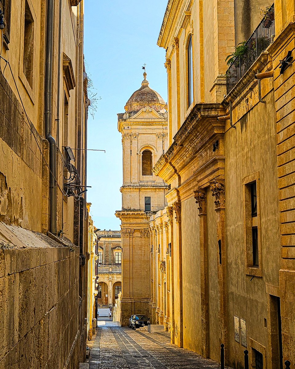 DanielLocksvej's tweet photo. Sicilian Baroque. Noto https://t.co/7VngyvTcAl