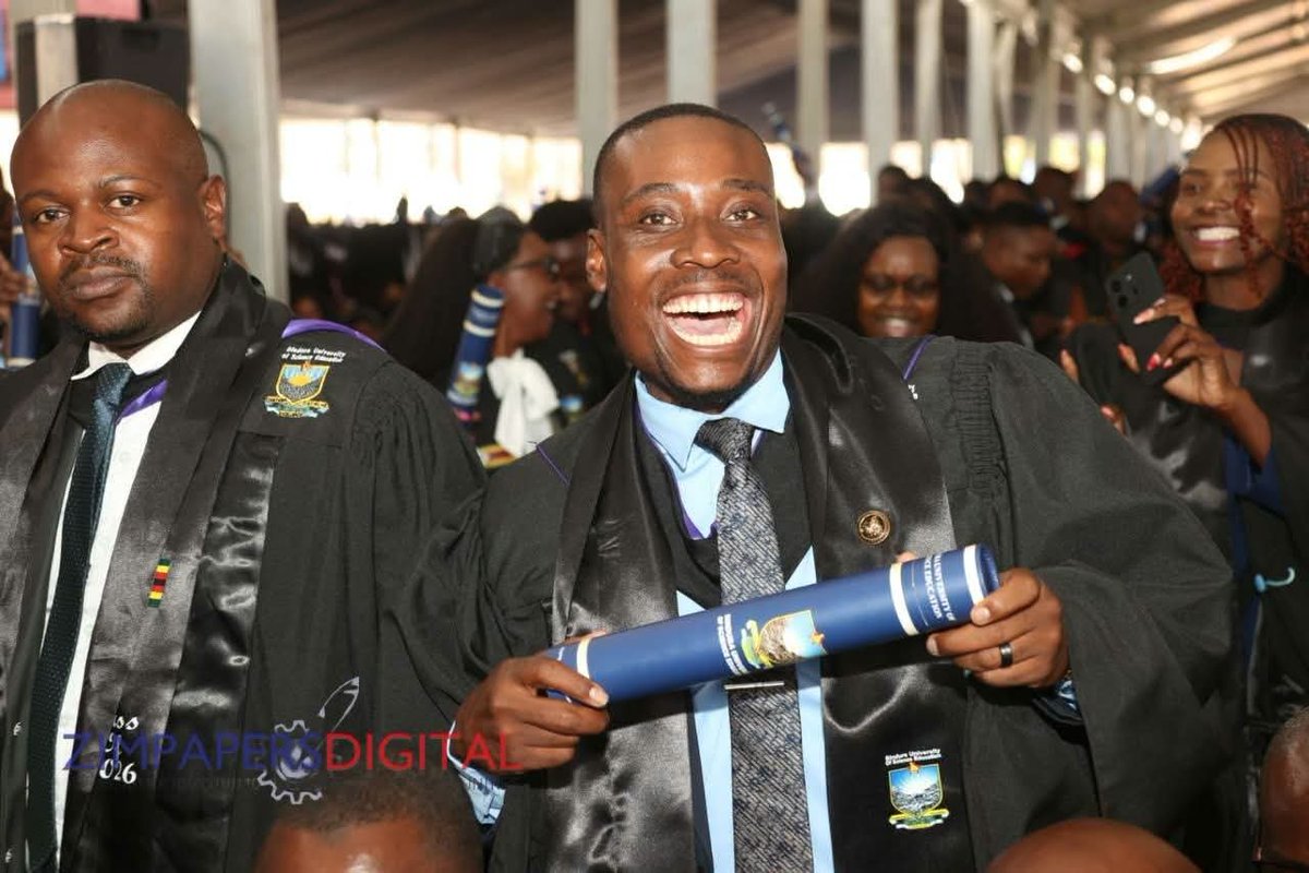 HazelNcube2r's tweet photo. President Mnangagwa is today expected to preside over the 25th graduation ceremony at the Bindura University of Science Education Institute where he will cap 2371 graduands. https://t.co/4l4ouOLMCt