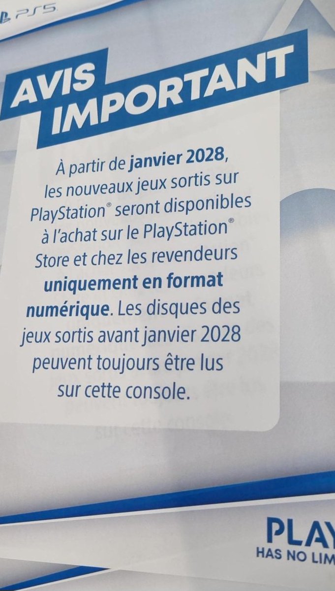Flonix11's tweet photo. @conkerax Salut @conkerax voici les infos que jai reçu ce matin dans le magasin ou je travaille de la part de sony https://t.co/ukhMu9o6aL