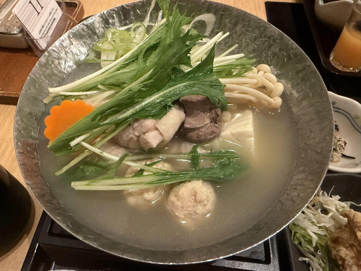 aikame223's tweet photo. 水炊きランチ
ここの唐揚げがめちゃ美味しかった
大阪でも同じお味だろうか⁉️
#FROMHERE https://t.co/TPWmcUnYF5