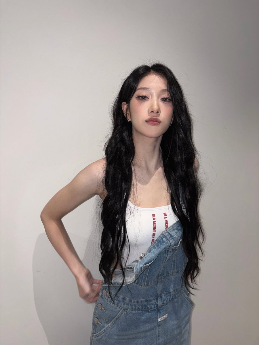1_22sy's tweet photo. 260911 #이서연 인스타 https://t.co/qwfTecVhD7