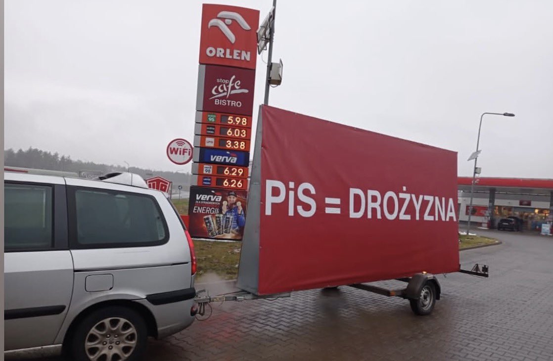 bgraczak's tweet photo. To były czasy ☺️

Zajumane od @chudkiewicz 😏 https://t.co/CSTXE8HEiU