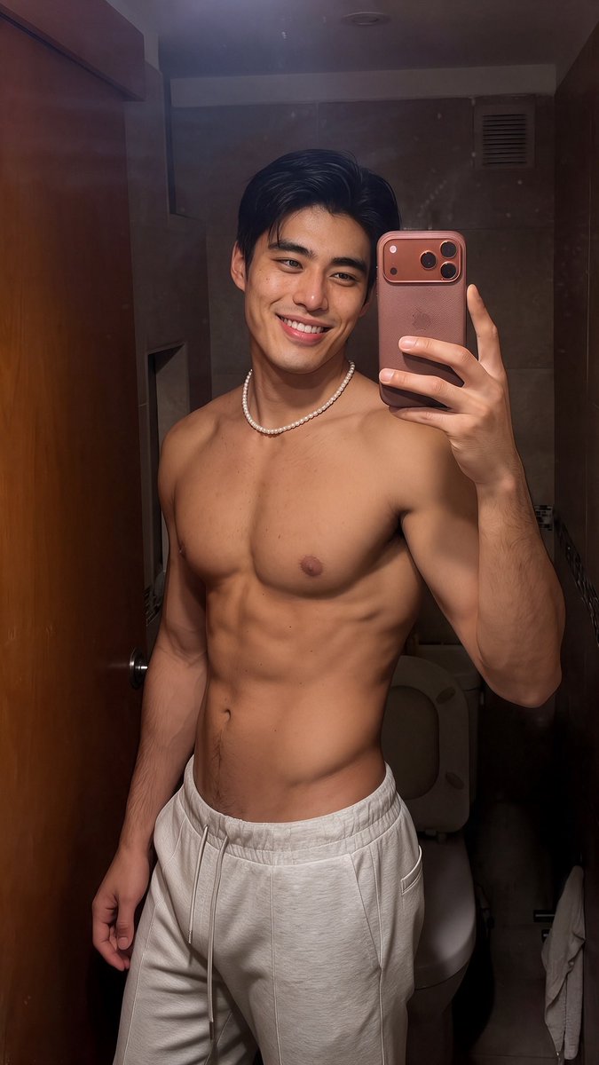 DylanSy1123's tweet photo. Don’t stare too long.. https://t.co/3YroJ1ia8Q