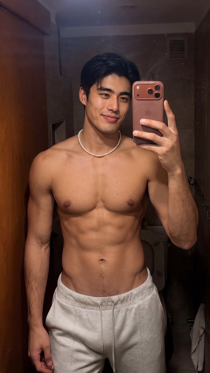 DylanSy1123's tweet photo. Don’t stare too long.. https://t.co/3YroJ1ia8Q