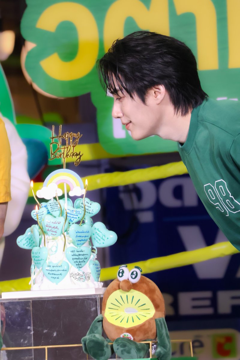 FalliginLove_'s tweet photo. Happy birthday พี่เติ้ล
รอบที่ N 😂🎂🎉
TFO ZESPRI BATTLE
#ZespriKiwiTHXTleFirstone
#TleFirstone #เติ้ลเฟิร์สวัน
#TLE_mtm #Firstone https://t.co/7aOcgO9wAM