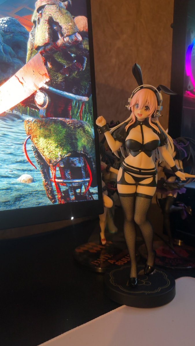 intothepitworld's tweet photo. my first super sonico figure ^__^ <33
i’m soooo happy and i’m excited to collect her other pretty figures ⸜(｡˃ ᵕ ˂ )⸝♡ https://t.co/tklSk76N6m