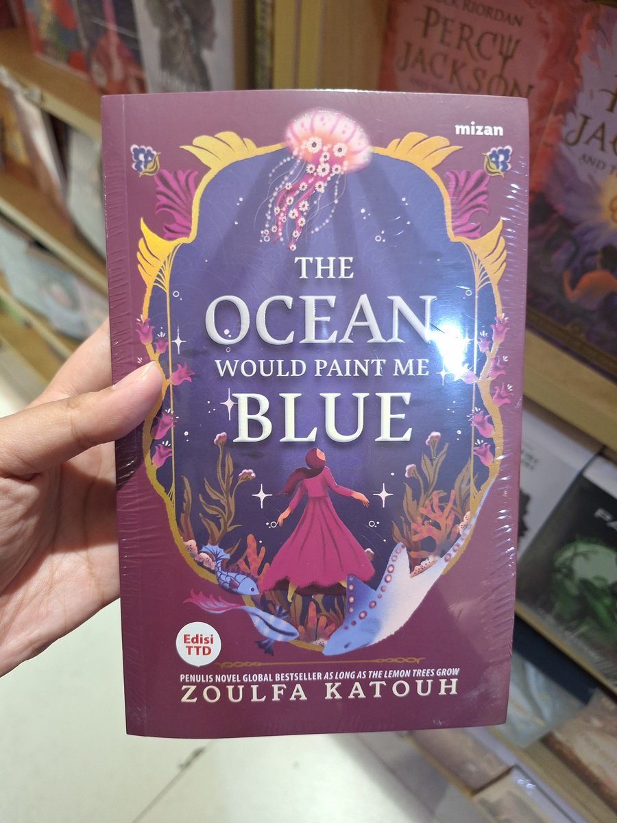 bonjonvii's tweet photo. pilihan buku yg premisnya eye catching, mending yg mana yh, apa ada yg perlu di-blacklist? (blm background check) https://t.co/dnKxyei3Lg