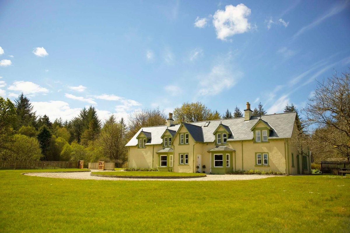 TheHolidayCots's tweet photo. 💙 Guest Review for Lagafater 💙
"We had a fantastic family holiday with three generations! Perfect place to escape the bustle of everyday life, enjoy the fresh air & the peaceful countryside! Highly recommended!"
🛏️ 16
https://t.co/CSUqUeKQfD
#GuestReview #NewLuce #Scotland https://t.co/neIh9N3nnt