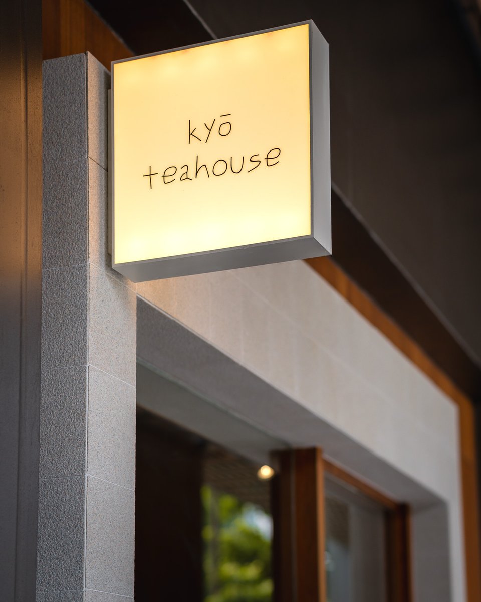 TulaChestand's tweet photo. Adorable little matcha café in Singapore. https://t.co/iL8eJKAfJn