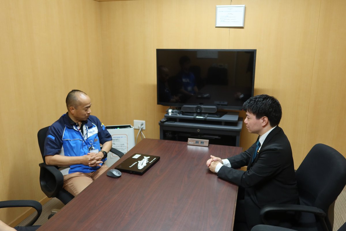 AoiFurukawa's tweet photo. 昨日、別府大学で開催された日本栄養学教育学会の公開講座で講演させていただきました。
チームみらいの紹介も交えつつ、栄養分野の政策形成でのAI活用の可能性についてお話しました。

また、終了後、同じく別府市にある「太陽の家」にある三菱商事太陽株式会社、オムロン太陽株式会社を訪問しました。
障害のある人とない人が協働する様子を見学し、各社の方と意見交換しました。