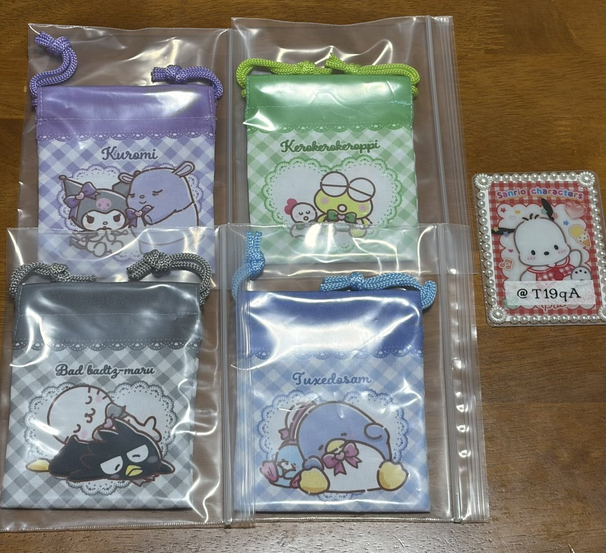 T19qA's tweet photo. 【交換】サンリオ ダイソー 100均 プチ巾着

譲：クロミ、けろっぴ、ばつ丸、タキシードサム

求：ポムポムプリン

郵送交換となります。
お気軽にお声掛けください！ https://t.co/gCJgwHRVif