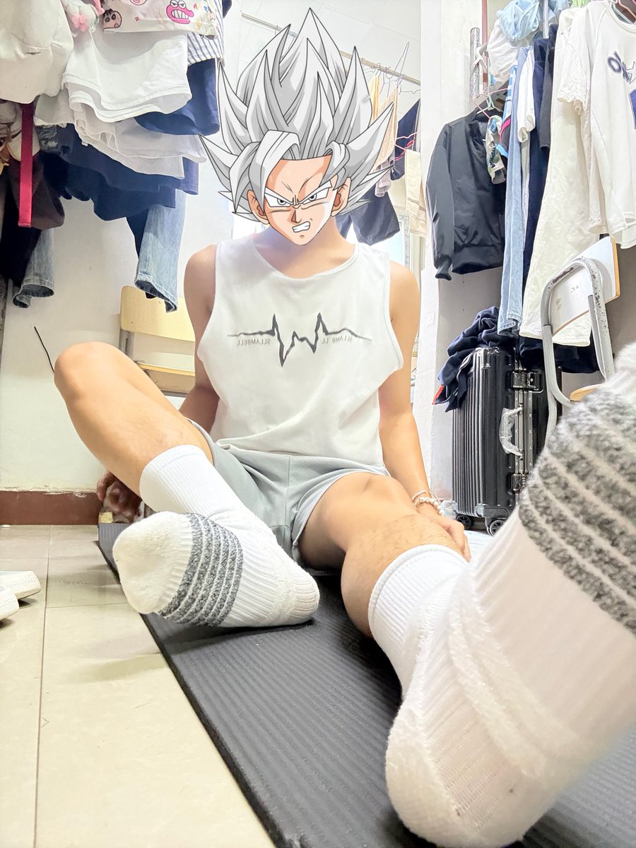 linzaihens's tweet photo. 刚运动完 贴上来还是热乎的 https://t.co/KnAiyLjbXQ