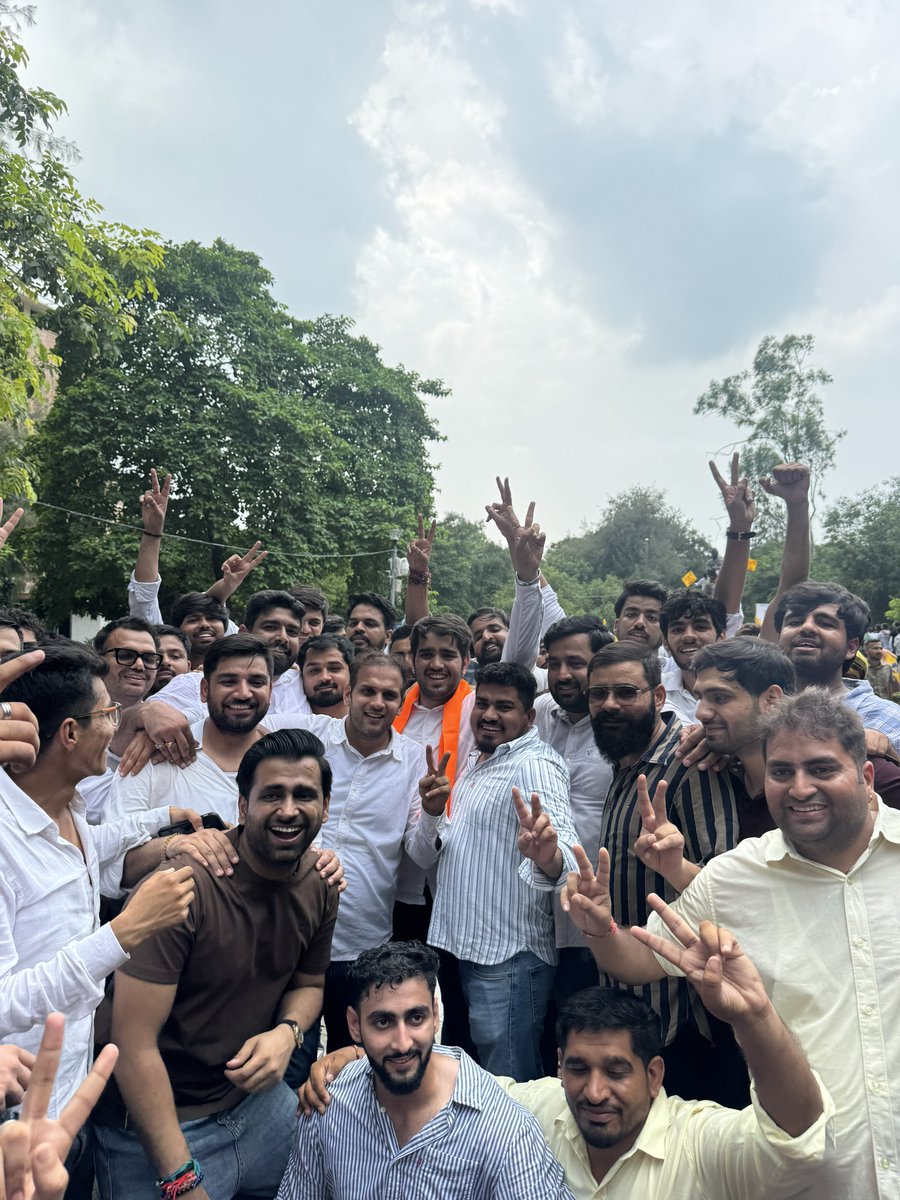 YashDabas_'s tweet photo. ABVP Presidential candidate 2026

#abvp #dusu #delhiuniversity #fyp https://t.co/sDvAVR6Pcm