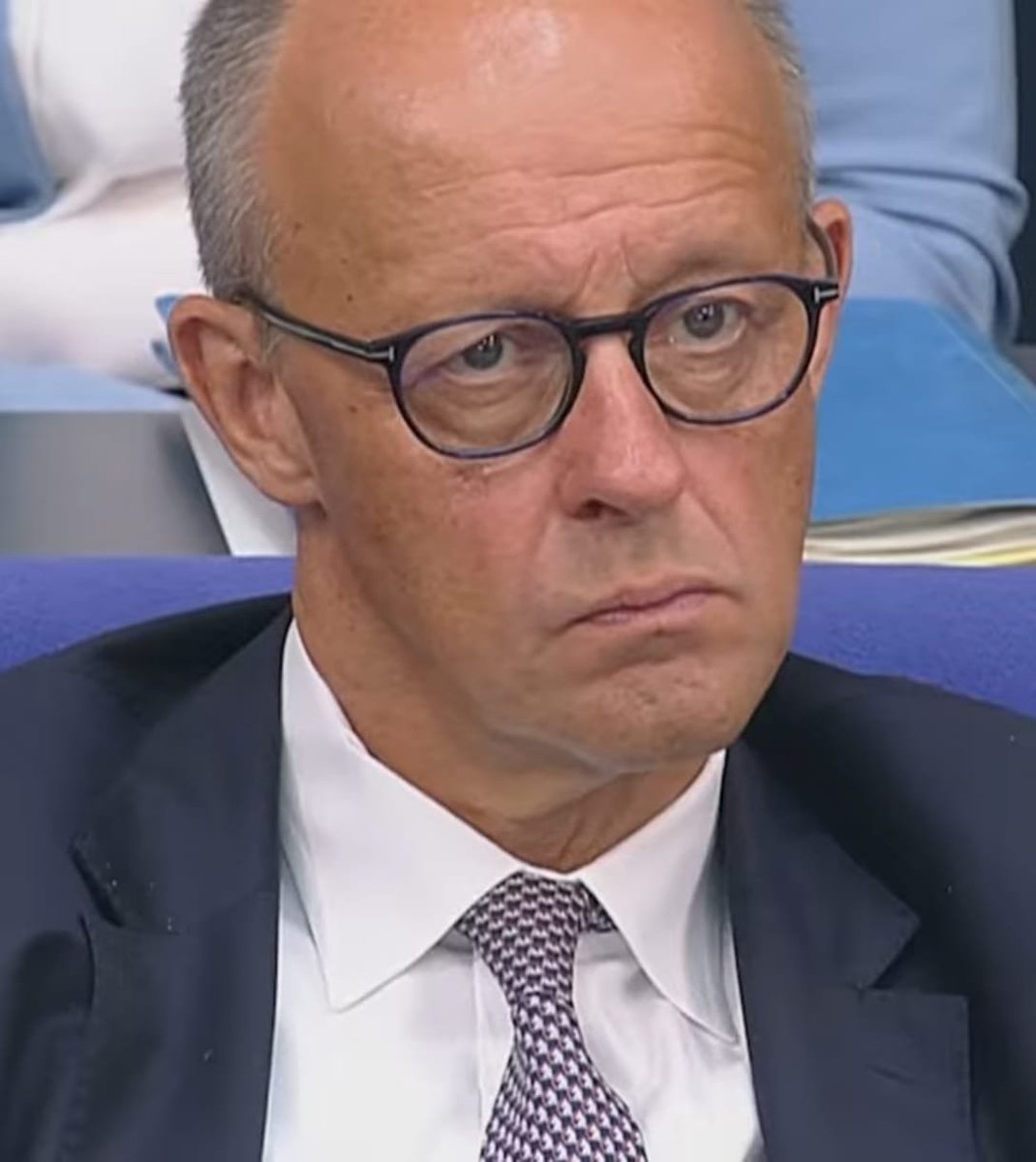 ROYCEWILL8's tweet photo. 👁️⚔️👁️COMPLETE NEO-FASHIST LOOSING HIS POWER IN GERMANY TODAY 👎⚔️👎
BUT IF HE WILL USE HIS POWER TODAY TO DELETE AfD MEMBERS, HE WILL GO TO HELL DIRECTLY AFTER HIS MISERABILE LIFE 🗡️🪬🪓 https://t.co/j6IupczDyg