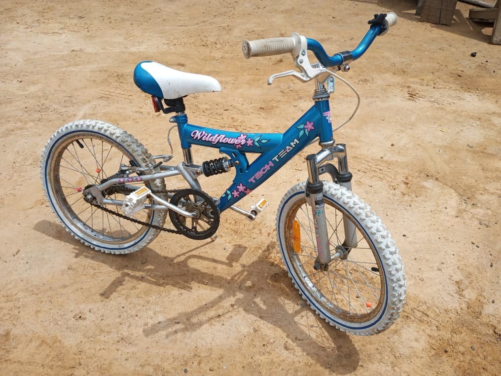 Millishield01's tweet photo. 4 to 10 yrs Children bicycle with Balance aid.
65K
Please Whatapp @ 08092300681
Thanks https://t.co/ZwwNcvJtLX