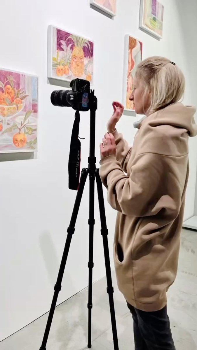 JulienneHujbh's tweet photo. Behind the scenes of photo work in 2024. Looking forward to another productive year in 2025! https://t.co/CIgKWDVvHx
