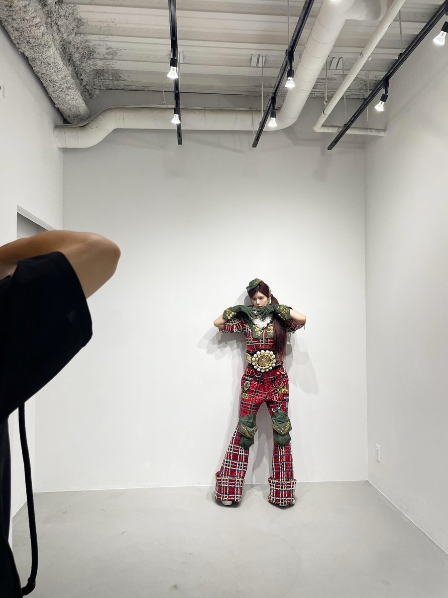 idolfile_jp's tweet photo. 【オフショット公開📷】
『IDOL FILE Vol.42』
好評発売中💫

最終未来少女のLuunaさん（@kaluunal）が登場！是非見てください！

#IDOLFILE https://t.co/YTT1fbHZoX