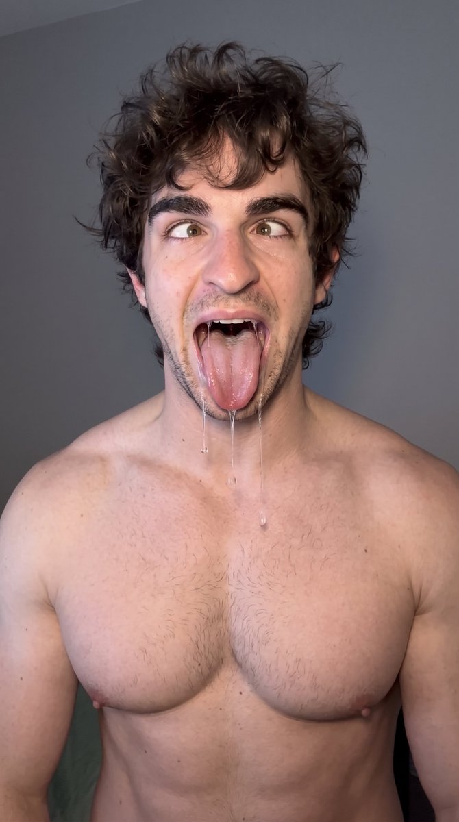 alphafapfapfap's tweet photo. bro it's face fuck friday https://t.co/XPqfO28Ze1
