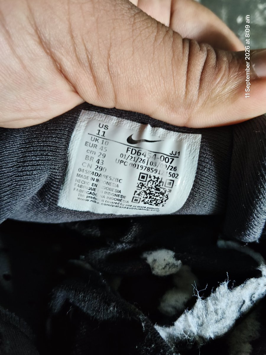 umeshjkr7's tweet photo. Hi @Nike @NikeService,
I bought a pair of Nike Downshifter 13 shoes (Invoice Date: Aug 2026 via authorized retailer AJIO), but they developed a manufacturing defect/quality issue within just a month. Please help 
Claim Reference number is 140539617.
@nikejapan @nikestore https://t.co/HXROVI7ldP