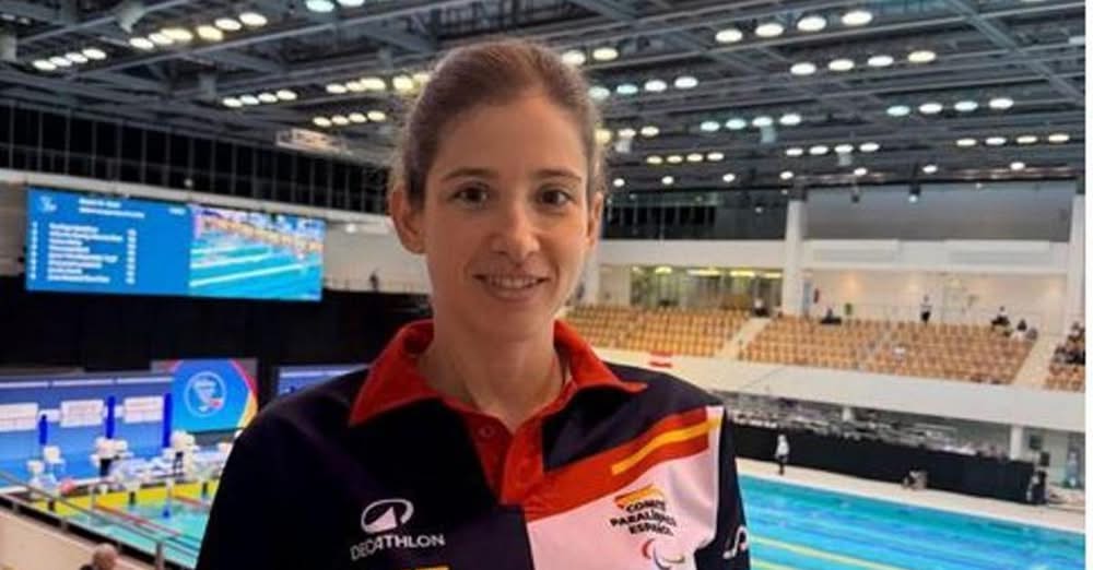 La nadadora paralímpica Leyre Ortí en las instalaciones del Campeonato de Europa de Natación paralímpicade Kocaeli (Turquía).