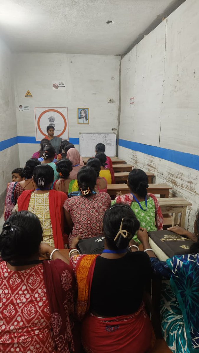 PBSSDprbdn's tweet photo. Pratima Furniture,Utkarsh Bangla Skill Training Centre inspection and field visit with SDPM at Lakshmipur Ghoshpara, Purbasthali-II, Purba Bardhaman 
#StateSkillDevelopmentProgramme #SkillIndia #MakeInIndia #VocalForLocal #PBSSD #𝐒𝐤𝐢𝐥𝐥𝐬𝐃𝐞𝐯𝐞𝐥𝐨𝐩𝐦𝐞𝐧𝐭 https://t.co/fSG9gBtugS