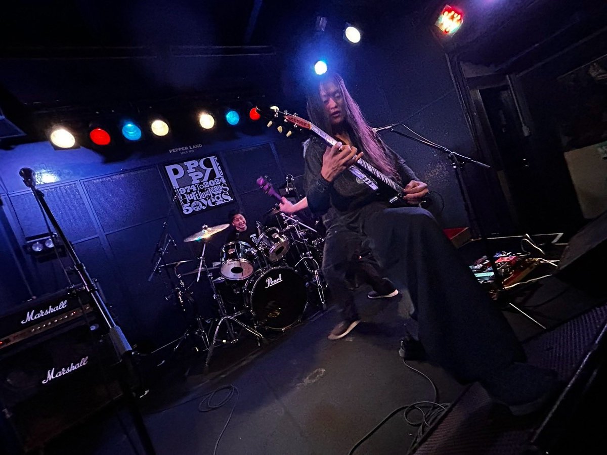 atgs_fulyV's tweet photo. 2026.09.06(日)岡山PEPPERLAND
~Schau-Essen 24th Anniversary~
METAL JIHAD

Schau-Essen NORIさんのご厚意で、超久しぶりの下手側。

なかなか実現できないので、とても貴重な経験でありました。
ありがとうございました！ https://t.co/I6m3IyJJqt