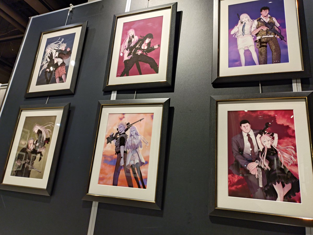 KeitarouT's tweet photo. イラストや原稿やQ&amp;Aなどが展示〜！グッズもたくさん！！有楽町OIOI様〜！！ https://t.co/J0SicIMZWM