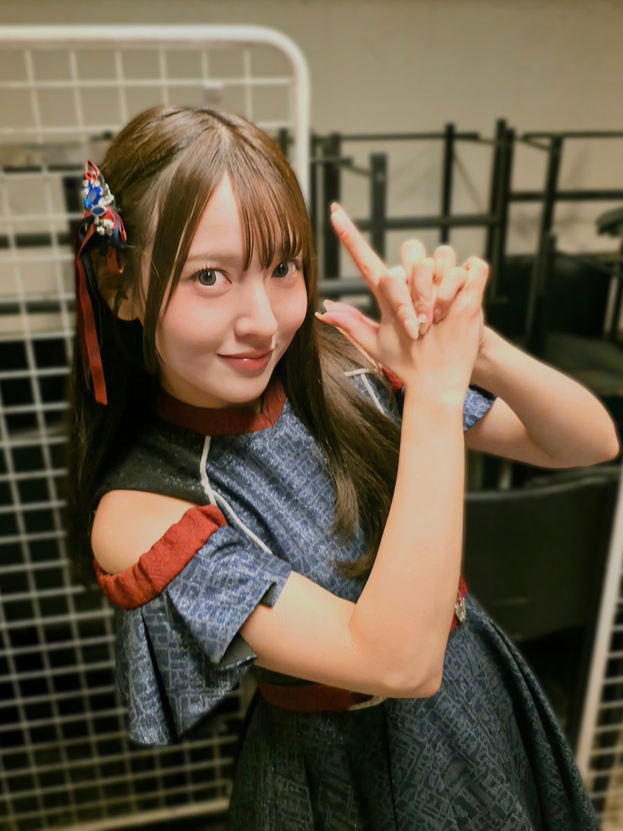mogap_link's tweet photo. 2026.9.10 
『うるトラすフェスタvol.47』
📍渋谷CLUB QUATTORO

LINKL PLANET #リンプラ

ゆっきーの胸ガン衣装とこのヘアスタイル見てたら沼に足を取られました…w
ポーズもバッチリ😃👆
#尾本侑樹奈 #おもとのおとも https://t.co/zDyN01fGez