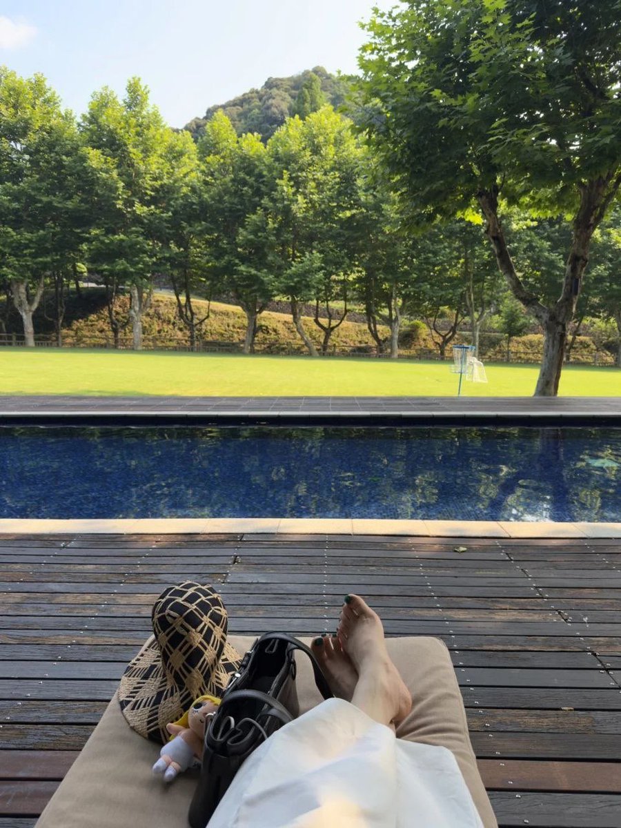 Teedyzi's tweet photo. 和朋友来裸心谷晃荡了一天。 https://t.co/WtRoZCxRPD