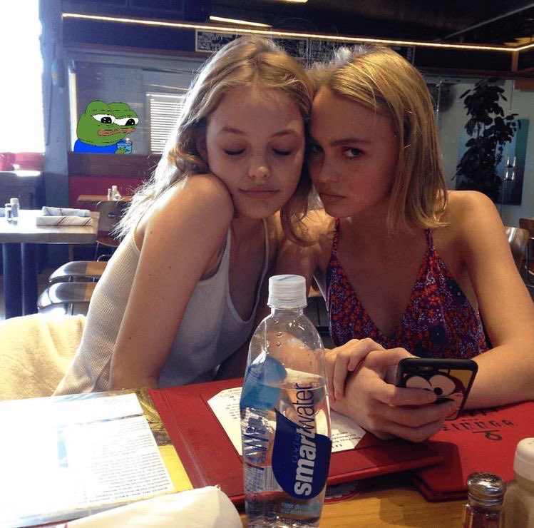 hautefreak tweet picture