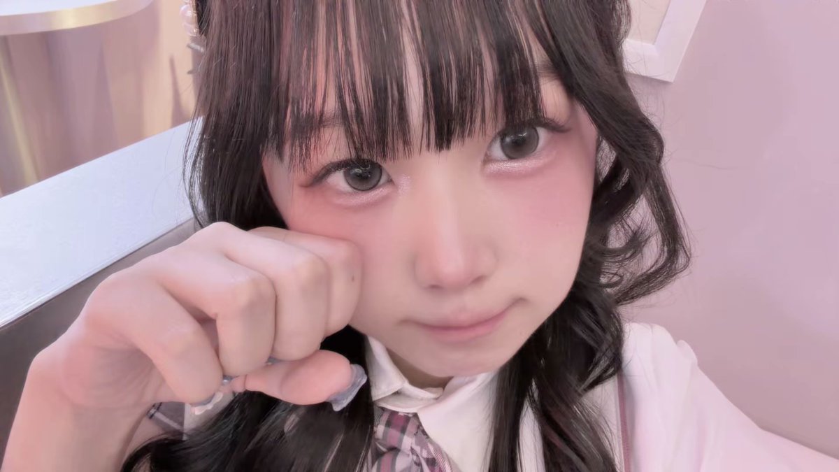 78nyan__'s tweet photo. おはよぉー☀️🐣るなだよ🎀
20:00~おきゅいんしてます💭
ずっと雨降っててやな感じ🌀🌀💦
足元わるいけどぜひ遊びに来て〜🌟

@chozetsu_jiqoo で待ってるね໒꒱🩵
#コンカフェ #コンカフェ大阪 #コンカフェ営業ください #日本橋コンカフェ #ミナミコンカフェ #いいね返し https://t.co/u5Dl0JuWiQ