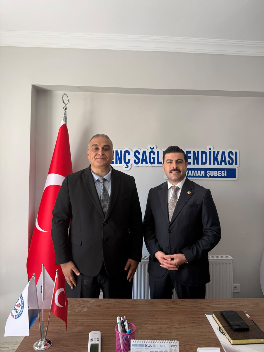 osmkya06's tweet photo. 📍ADIYAMAN 

Bugün güzel ilimiz Adıyaman’dayız. Adıyaman’da kısa zaman içerisinde sendikamıza gösterilen teveccüh ile şubemizi kurduk. 
Şimdi 1000’lere doğru yaklaşan üye sayımız ile Adıyaman genelinde yetkiyi almak için kollarımızı sıvadık.

Kurulan bu ailemi ortamında ki samimiyet, inanç ve azmin bu ilimizde de aşamayacağı engel yoktur. 

Adıyaman şubemizin ofisi ve seçimi hayırlara vesile olsun.