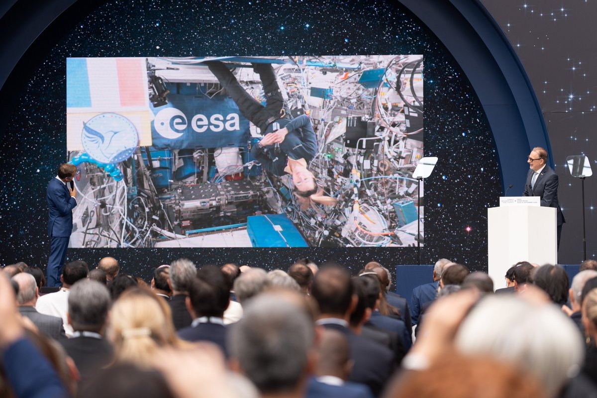 AschbacherJosef's tweet photo. The International Space Summit marked an important step in shaping a common European vision for space exploration. Europe has now started a course towards greater autonomy in low Earth orbit, a stronger role in lunar exploration, and a more competitive European space sector, while remaining a reliable partner in international exploration efforts.

@ESA will work closely with its Member States in the months ahead, to support decisions later this year. The work continues from the Summit, through to ESA's Intermediate Ministerial Meeting in December, and onto our Council Ministerial in 2028 and beyond✨

 Read the Call to Boost European Space Exploration to see what the Ministers of the European Space Agency declared during the #ParisSpaceSummit
👉https://t.co/Wkcv7j4xJV
