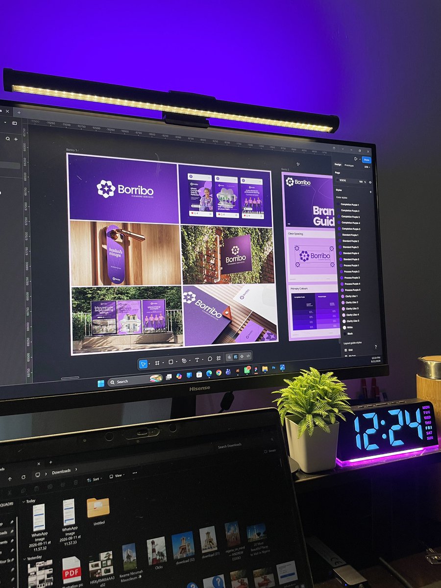 atsvisuals_'s tweet photo. Snapchat brought back a memory of me a year ago today.

Omooooo! Alhamdullilahi!😭😭

Just a boy and his laptop that believed in Brand Design.

Grateful for how far I’ve come.

Second slide is a picture of my space I took right now. https://t.co/hZBlusGY8W
