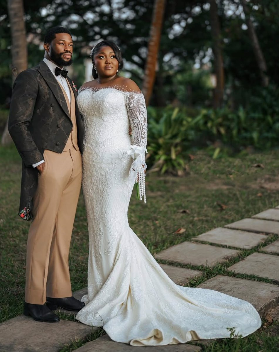 yabaleftonline's tweet photo. Nollywood couple Stan Nze and Blessing Obasi celebrate their 5th wedding anniversary of pure love https://t.co/QEUMXM6aBn