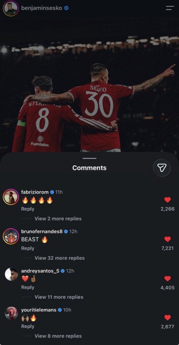 Heartof_MUFC's tweet photo. 📸📲 Massive turned up on Benjamin Sesko post  on IG: 

Fabrizio Romano: 🔥🔥🔥

Bruno Fernandes: BEAST 

Andrey Santos: ❤️🤞  #MUFC https://t.co/SausElkI6T