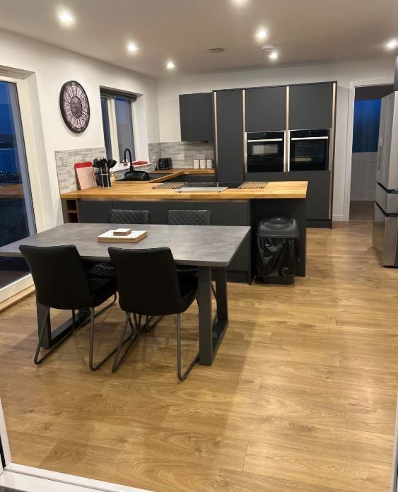 aroundaboutbrit's tweet photo. Sea views and space to relax at Almira, Shetland.

Enjoy a peaceful self-catering stay at Almira, situated in Sparl near Brae and surrounded by the impressive coastal scenery of Shetland.

https://t.co/4Wu1ozWfVA

#Shetland #ShetlandIslands #SelfCateringShetland #ScotlandHolidays https://t.co/DO33WbT2tn