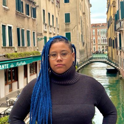 _izadj's tweet photo. #NovaFotoDePerfil https://t.co/IciBuKr1OO